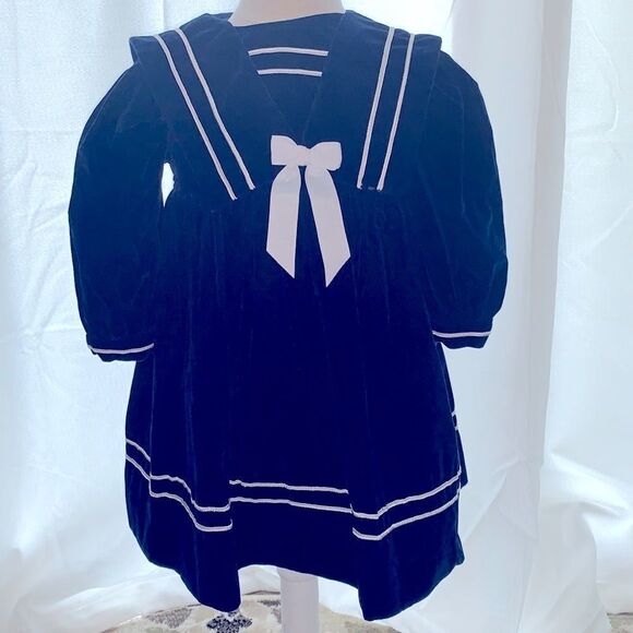 Vintage blue velvet sailor dress. Size 6 - Picture 1 of 8